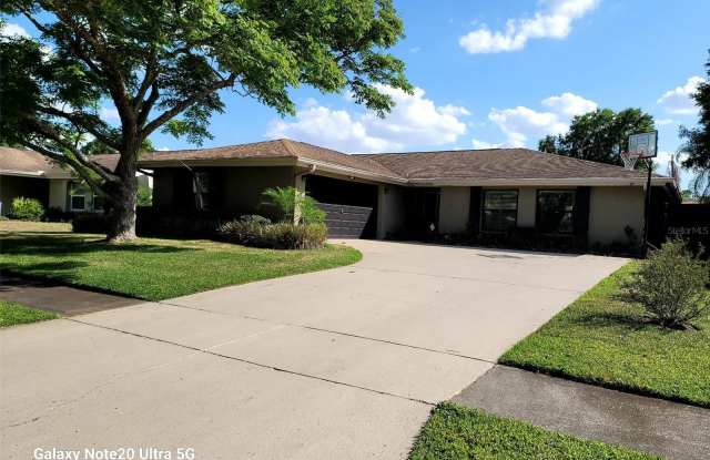 4412 STONEHENGE ROAD