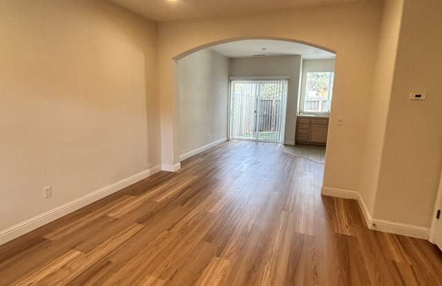 114 Ironhorse Place - 1