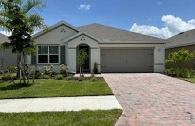 20367 Camino Torcido Loop