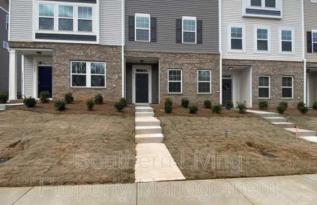 8224 Waxhaw Hwy