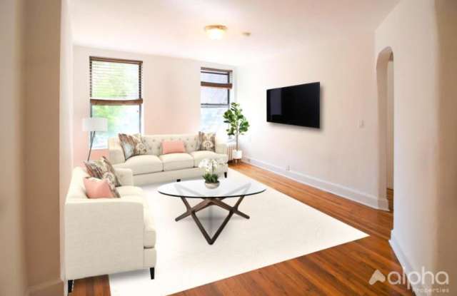 Photo of 341 1ST AVE.