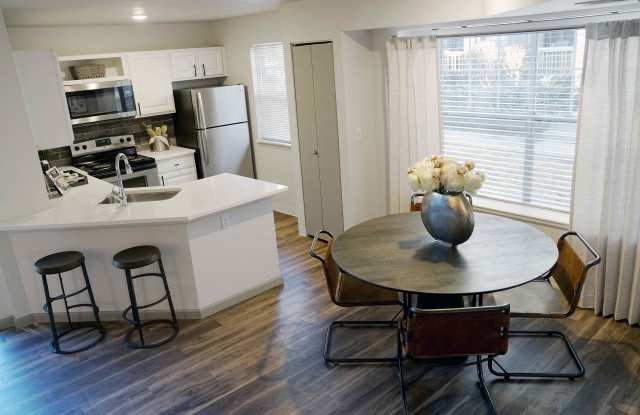 Grand View @ Flatirons