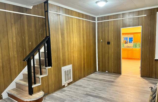 Spacious 3 Bedroom Rental Available Now in Harrowgate