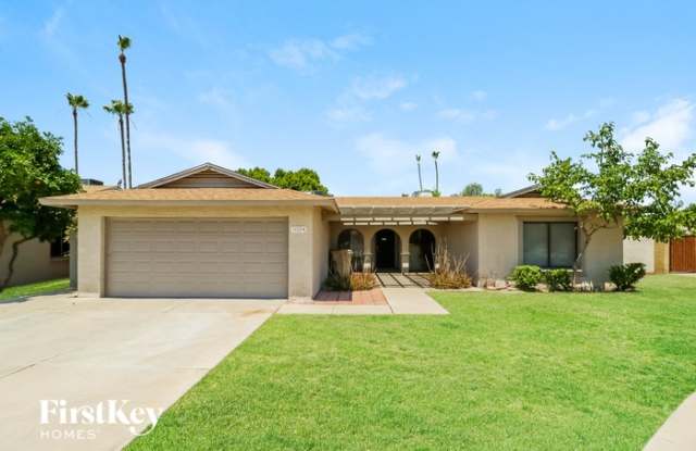 10214 North 51st Drive