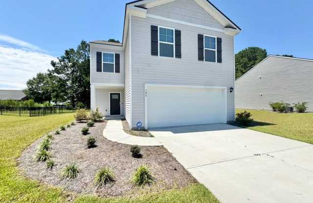 Photo of **$1000 off first months rent with acceptable credit and application**Available NOW!! 4 bedroom 2.5 bath home in RINCON, GA!!!