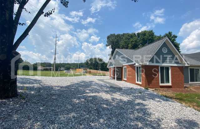 Home for rent in Pelham!!!