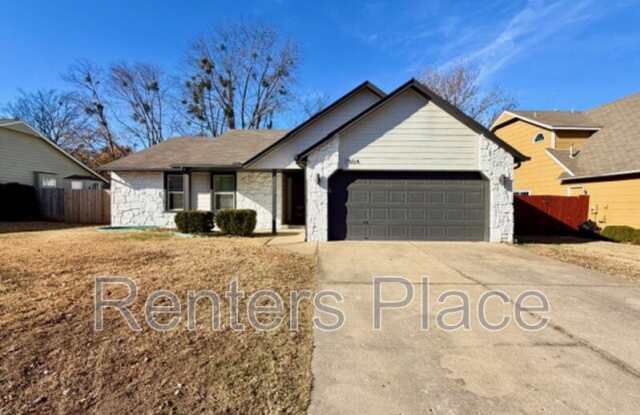 Photo of 1804 South Gardenia Avenue