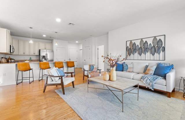 Danvers Updated 3 Bed 2 Bath | Top Floor Condo | Avail Now