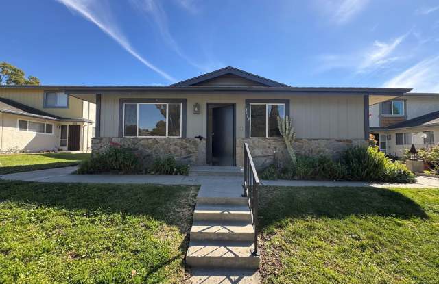 Downstairs 2 Bedroom + 1 Bath McKeon Condo