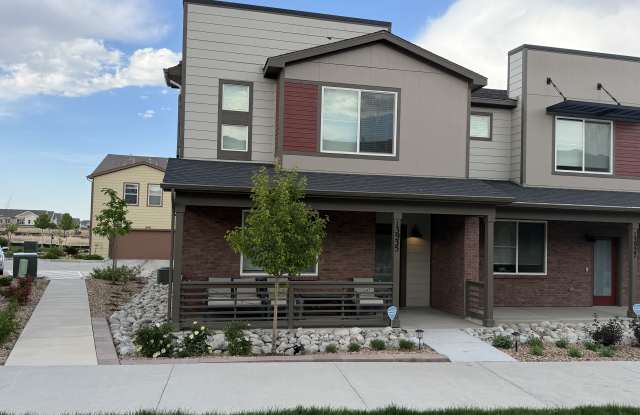 13935 Vispo Way