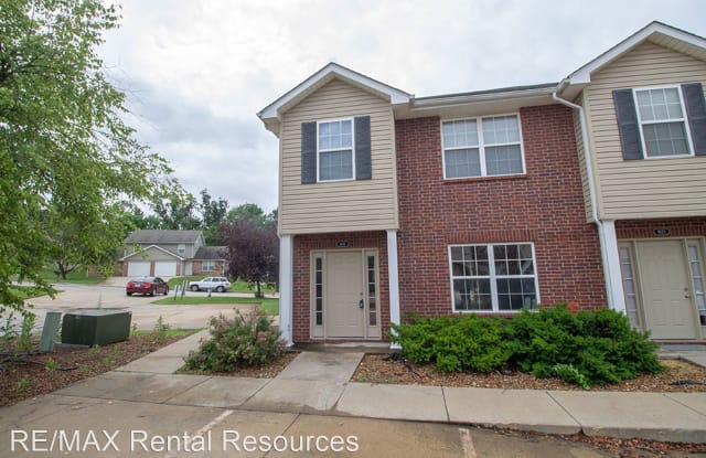 1627 Citadel Dr - 1627 Citadel Drive, Columbia, MO 65202