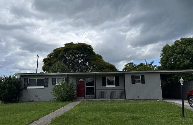 Photo of 7903 HYDE PARK AVENUE