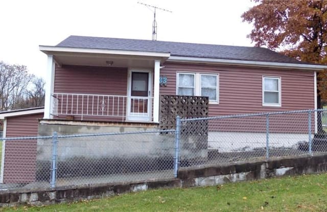 133 Rosedale Ave - 133 Rosedale Avenue, Fayette County, PA 15401