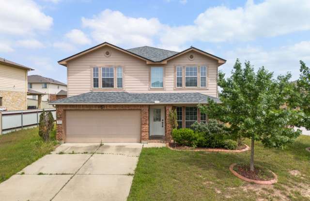 2002 Isabelle Dr