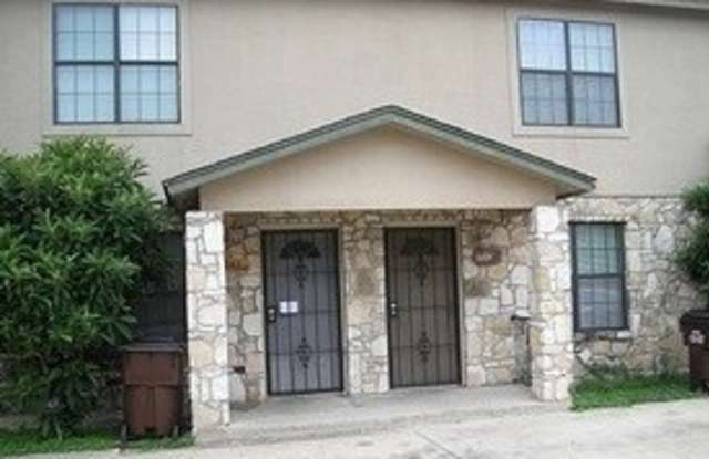 Welcome home to 7547 Windsor Oaks! - 7547 Windsor Oaks, Bexar County, TX 78239