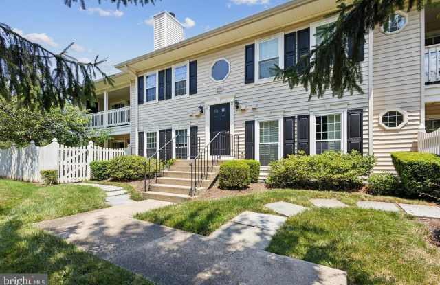 10210 ASHBROOKE COURT