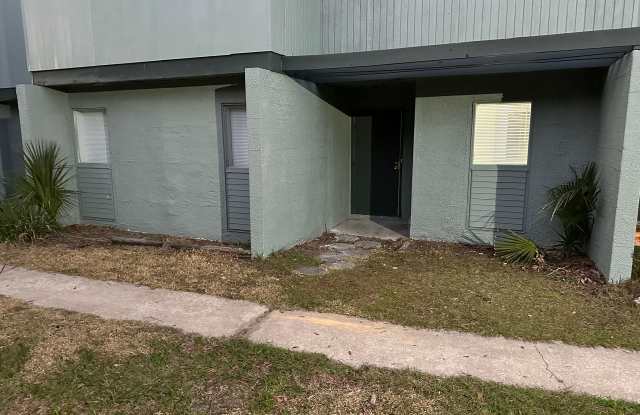 711 - 711 Southwest 75th Street, Alachua County, FL 32607