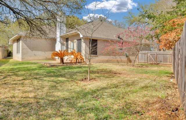 6205 Clarion Dr, Austin, TX 78749