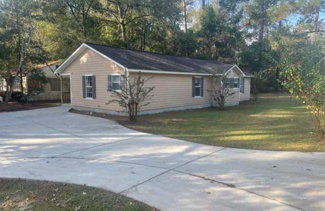 1716 Springfield Drive - 1716 Springfield Drive, Valdosta, GA 31602