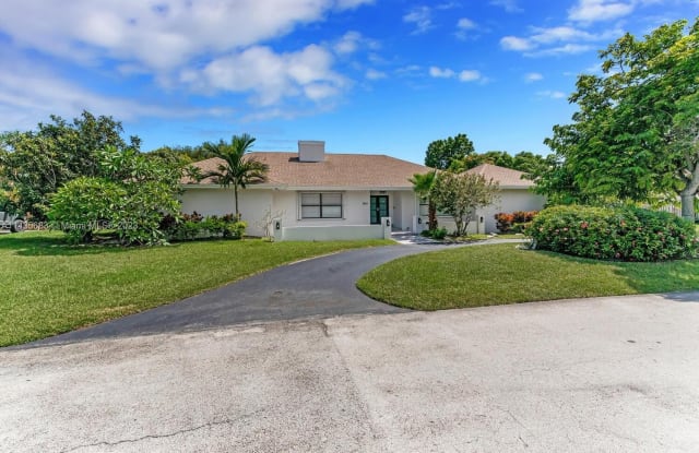 7860 SW 180 St - 7860 Southwest 180th Street, Palmetto Bay, FL 33157