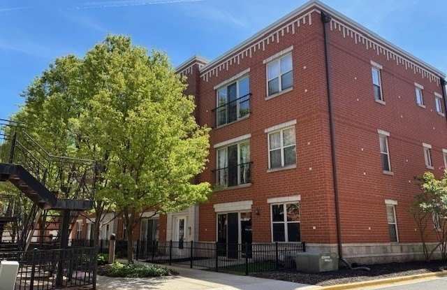 343 E 25TH Place unit: 18B