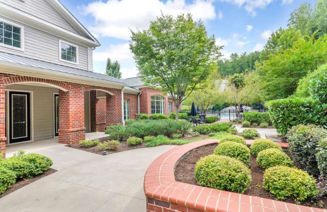 190 Yellowstone Drive