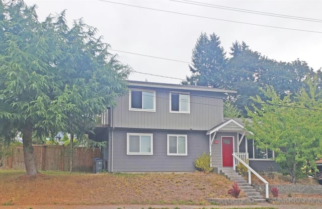 2746 Hefner St - 2746 Hefner Avenue, Bremerton, WA 98310