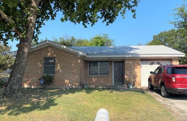 1404 Bluffdale St - 1404 Bluffdale Street, Copperas Cove, TX 76522