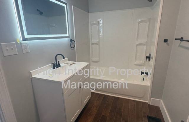353 W. Water Street - 6 unit
