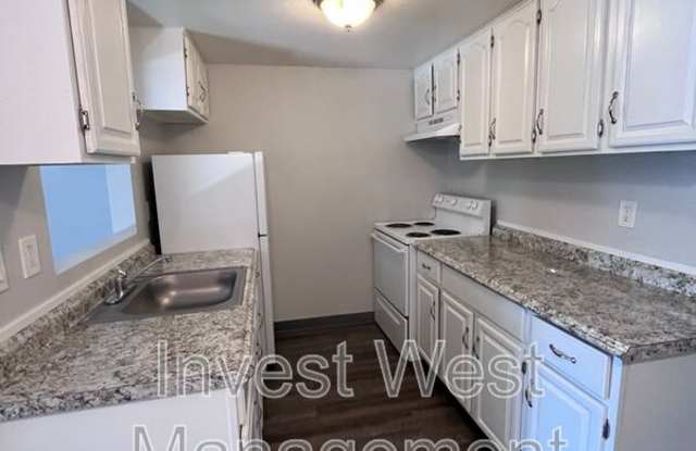 634 SE Russell Street