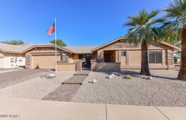 14746 W YOSEMITE Drive - 14746 West Yosemite Drive, Sun City West, AZ 85375