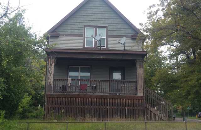 Charming 4 Bedroom House