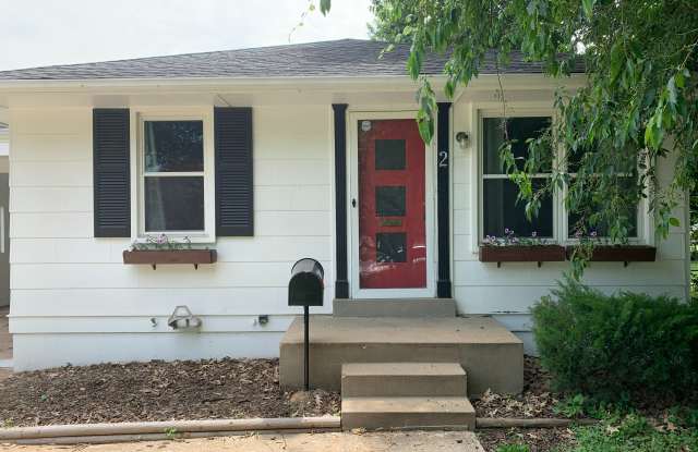 2 Wescott Dr
