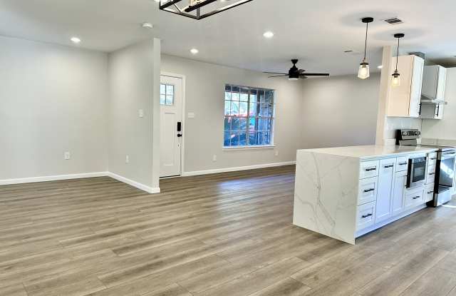 7615 Long Meadow Lane