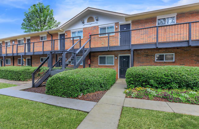 Photo of Belmont Crossing