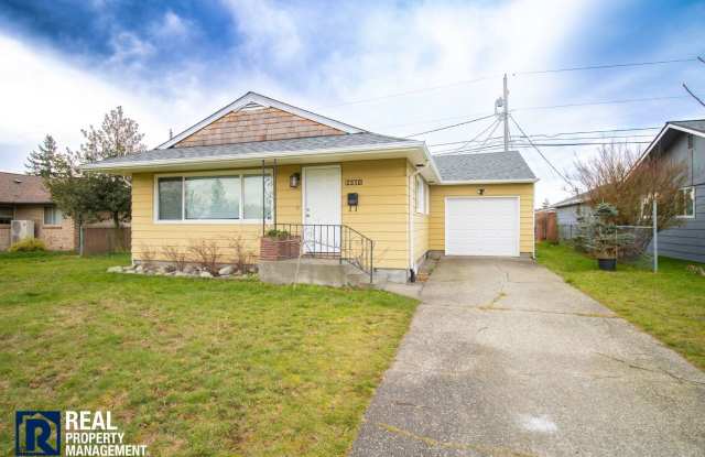 Photo of Charming 3 Bedroom Rambler in North Tacoma!
