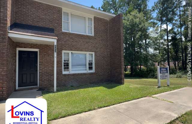 222 Arlington Drive