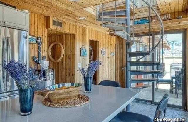 Photo of 332 Dehnoff Walk