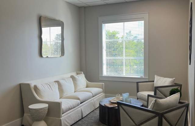 6652 E County Highway 30A unit: Suite 200, Unit Gh-5