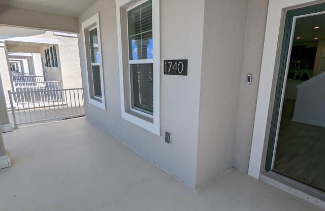 1740 CROSS PRAIRIE PARKWAY