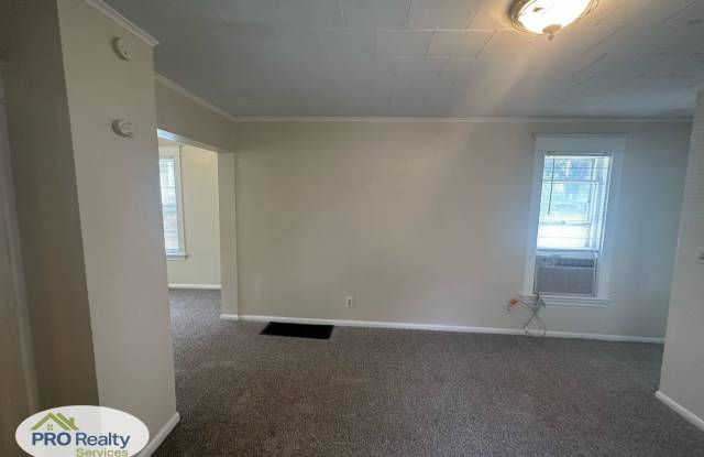 2 Bedroom Home with an Office/Den Space