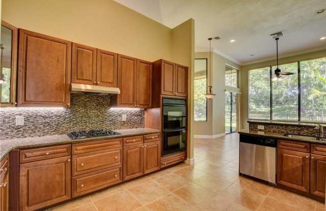 10295 Trianon Place, Wellington, FL 33449