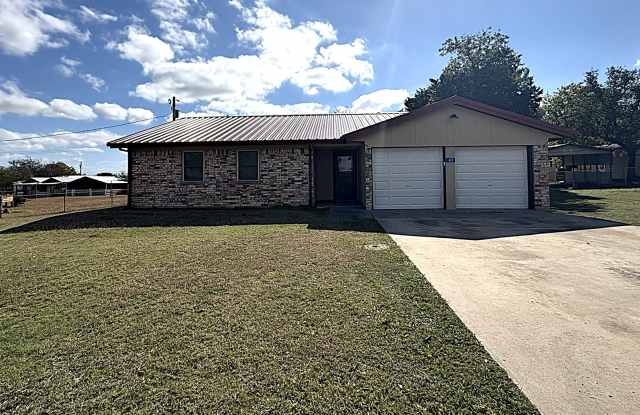 Photo of 613 County Road 4876