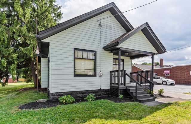 2232 Youngstown Road Southeast