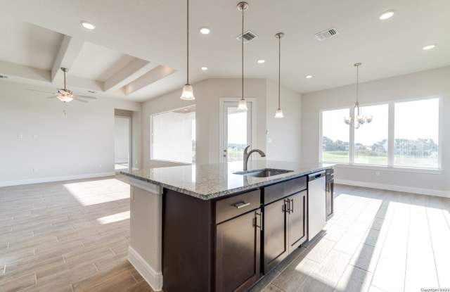 Photo of 238 Peter Kleid Loop