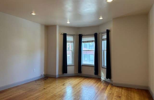 127 Marcella Street unit: 1
