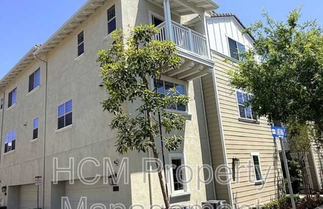 142 Lantana Dr