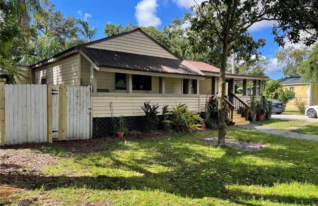 Photo of 2525 EMMA CIRCLE