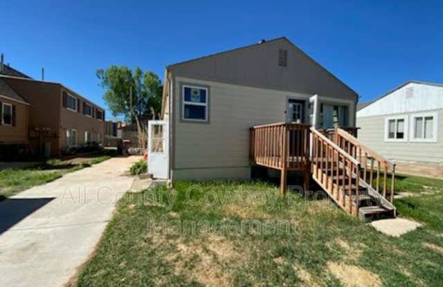 1218 E. Flint