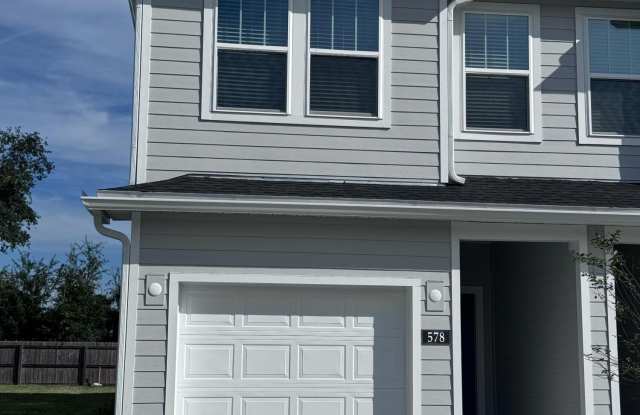 Photo of 578 HOLLY LAKES Drive